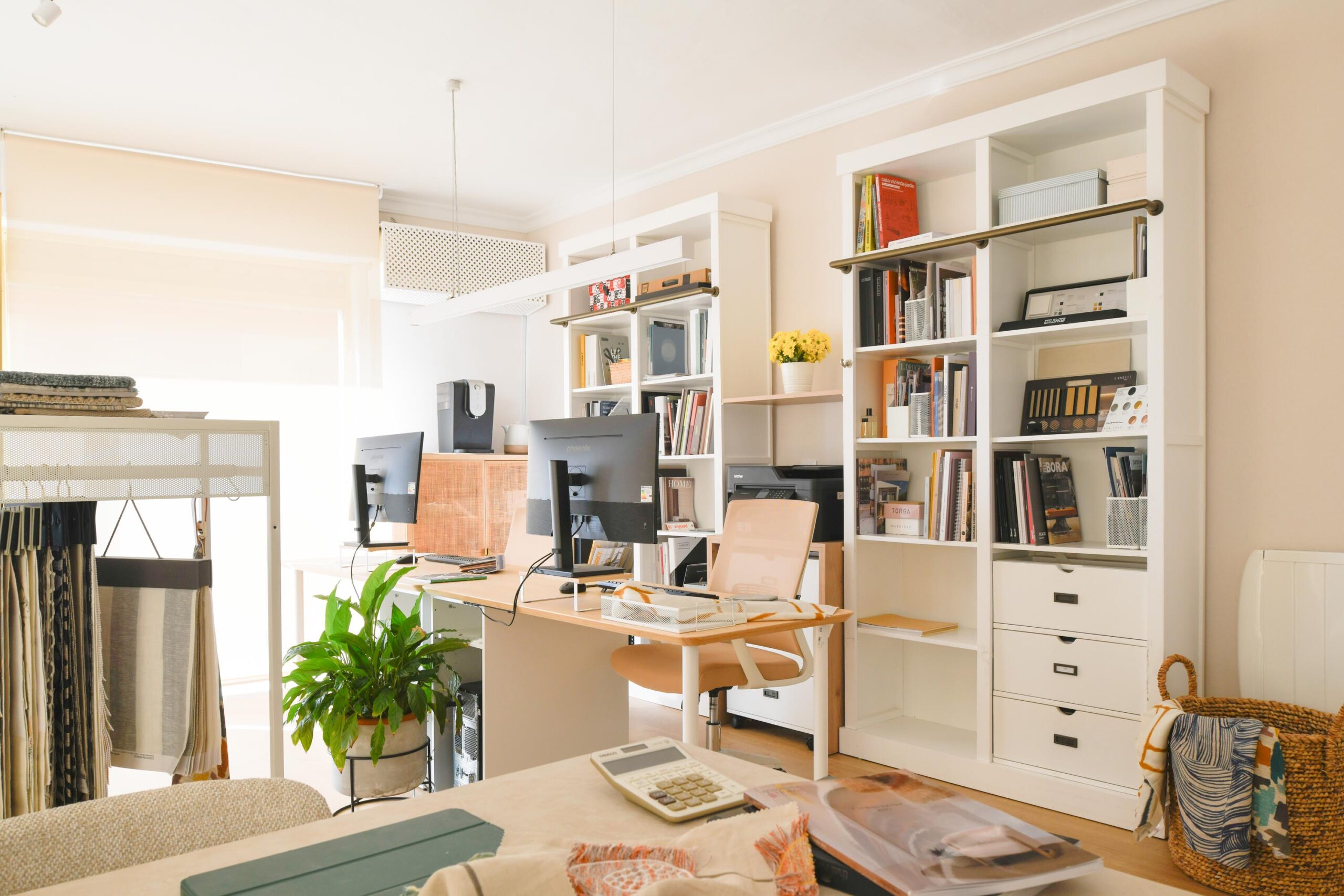 Interior del Estudio de interiorismo en Sevilla de Eli Herrero